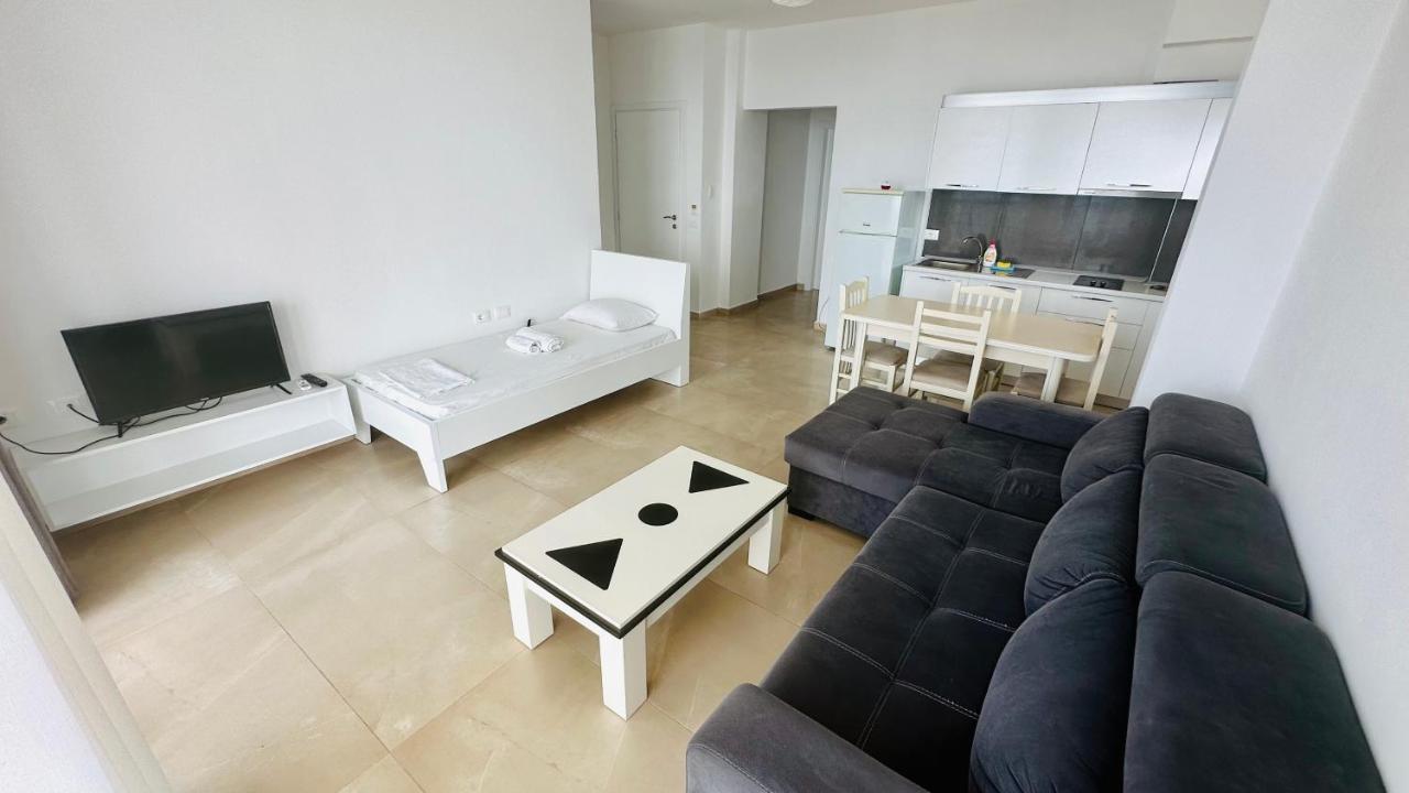 Jico Travel - Villa Colombo Vlorë 外观 照片
