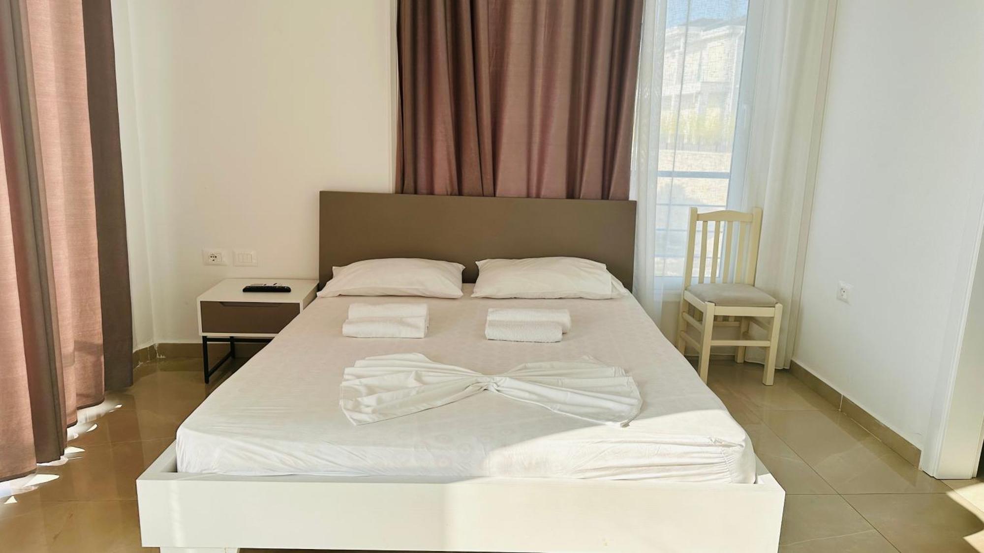 Jico Travel - Villa Colombo Vlorë 外观 照片