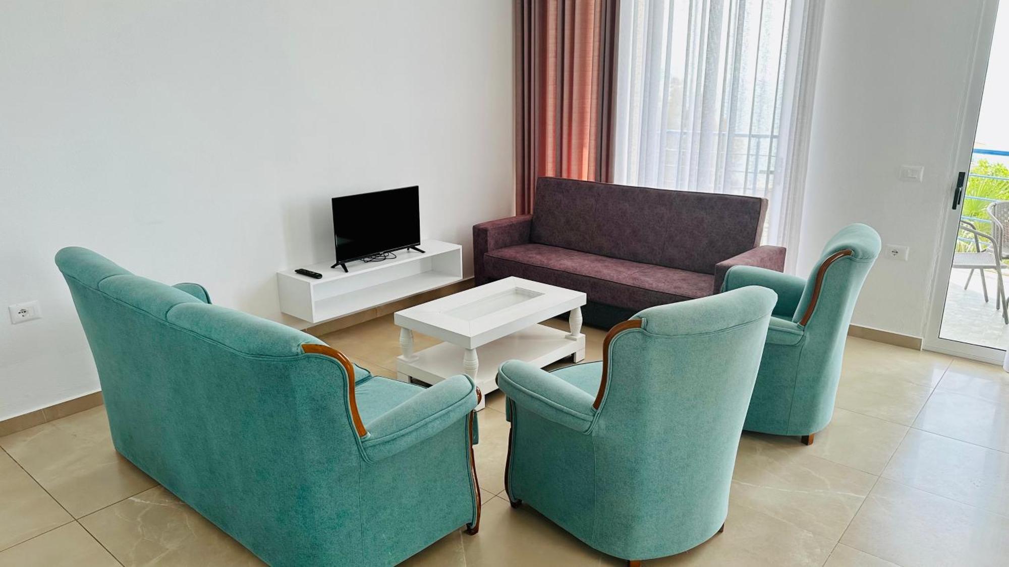 Jico Travel - Villa Colombo Vlorë 外观 照片