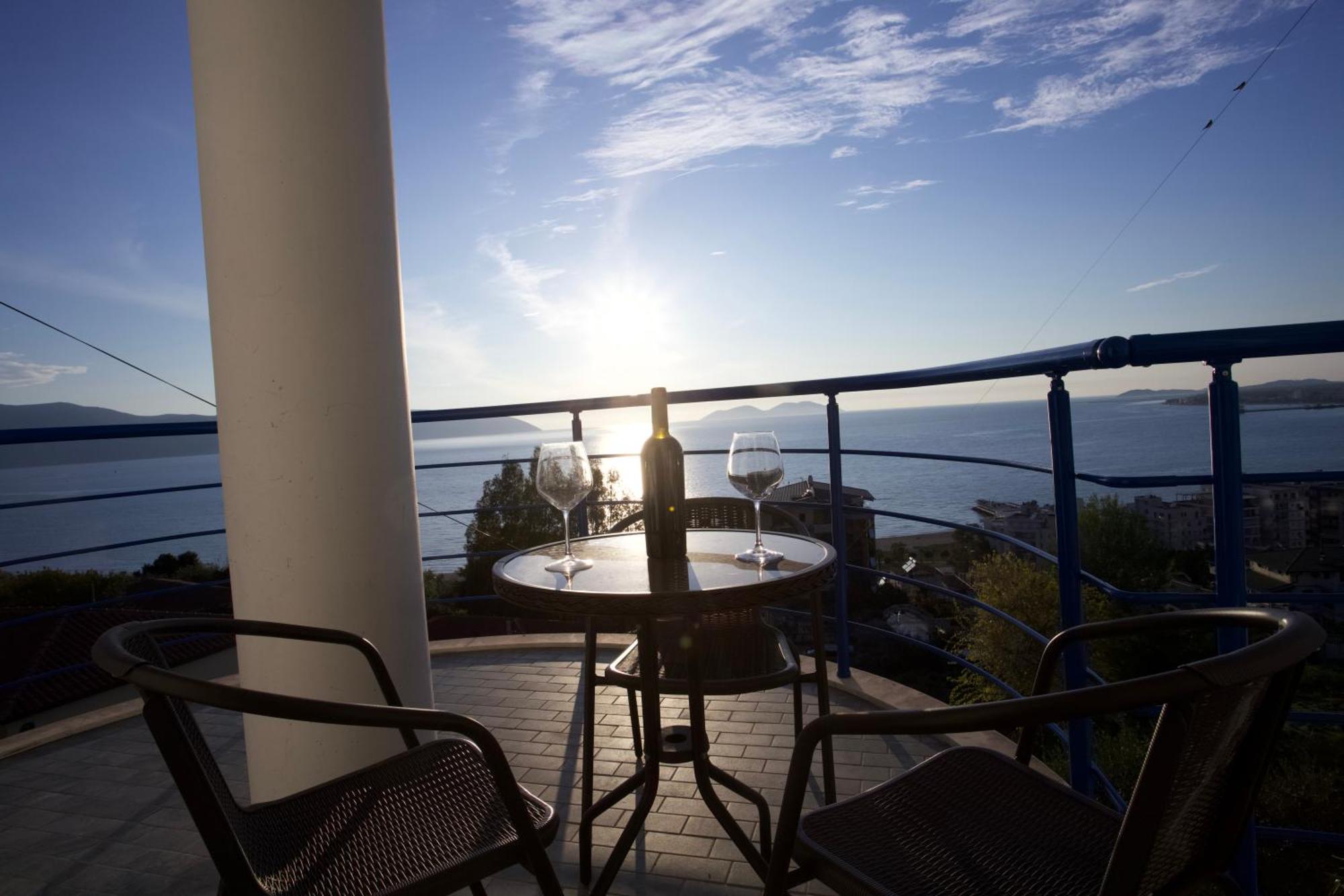 Jico Travel - Villa Colombo Vlorë 客房 照片