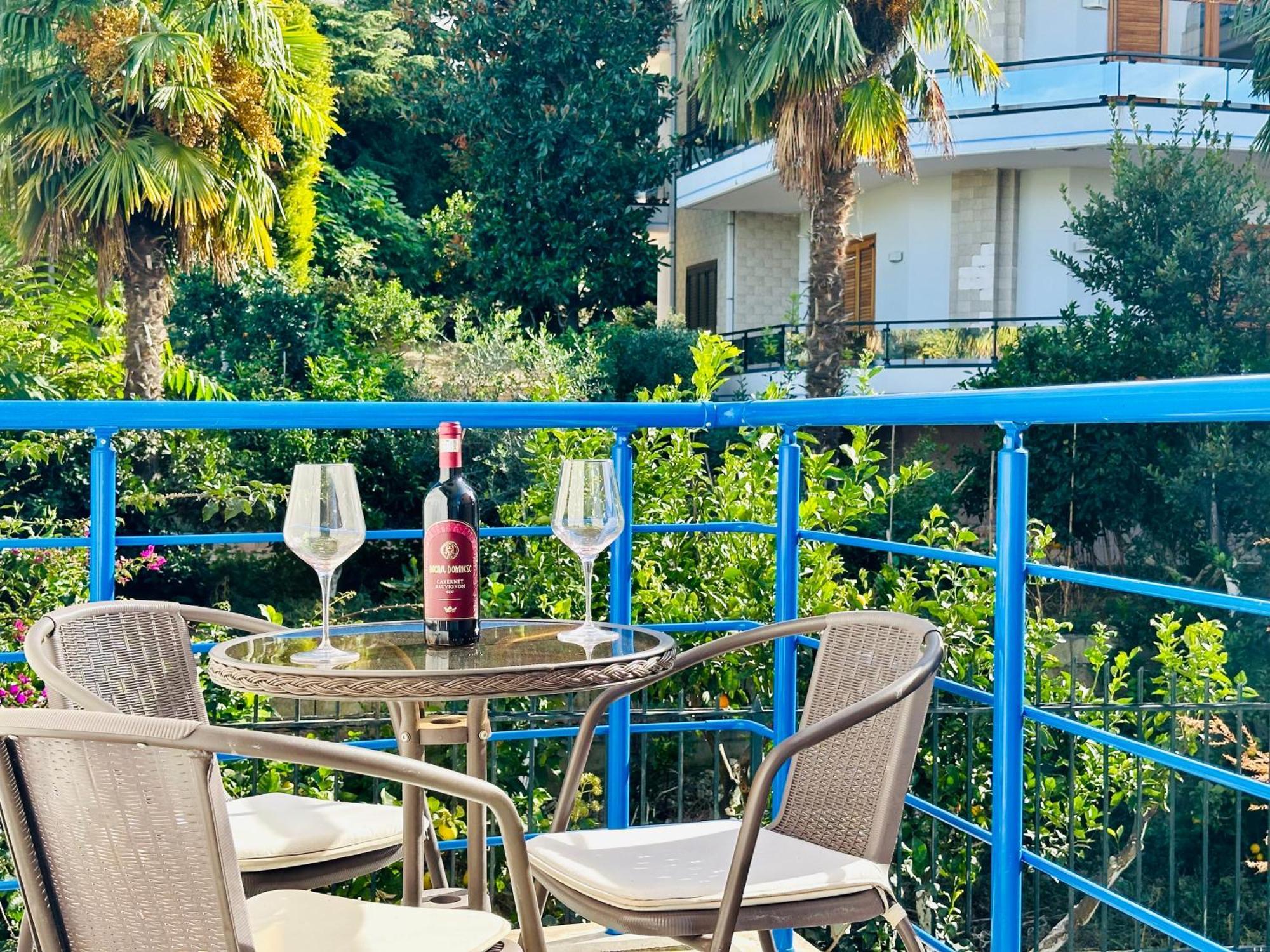Jico Travel - Villa Colombo Vlorë 外观 照片
